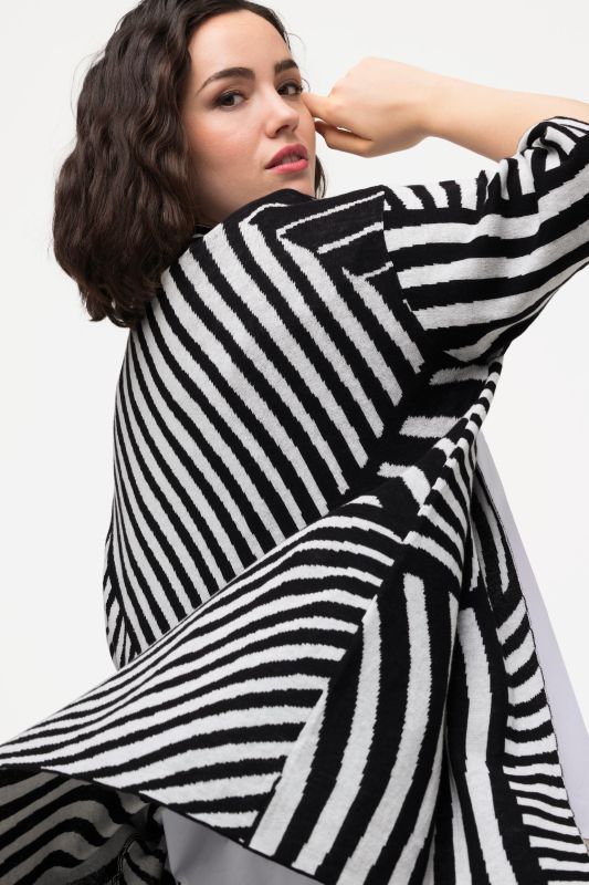 Short Sleeve Open Form Textured Knit Cardigan