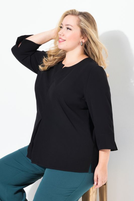 Split Neck 3/4 Sleeve Blouse