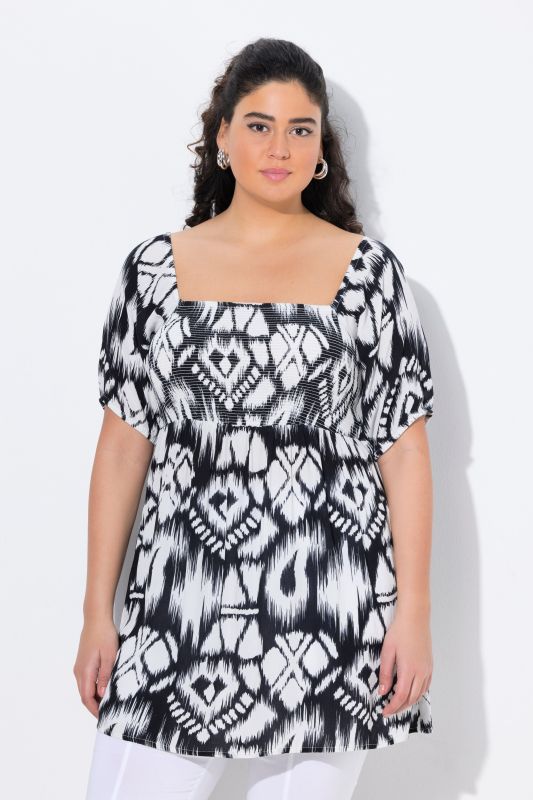 Smocked Patterned Short Sleeve Tunic Blouse