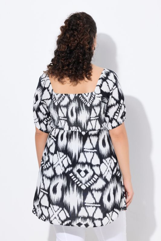 Smocked Patterned Short Sleeve Tunic Blouse