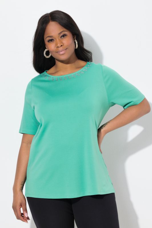 Rhinestone Neckline Short Sleeve Tee