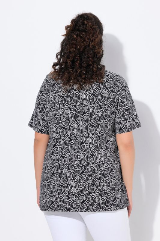 Paisley Short Sleeve V-Neck Tee