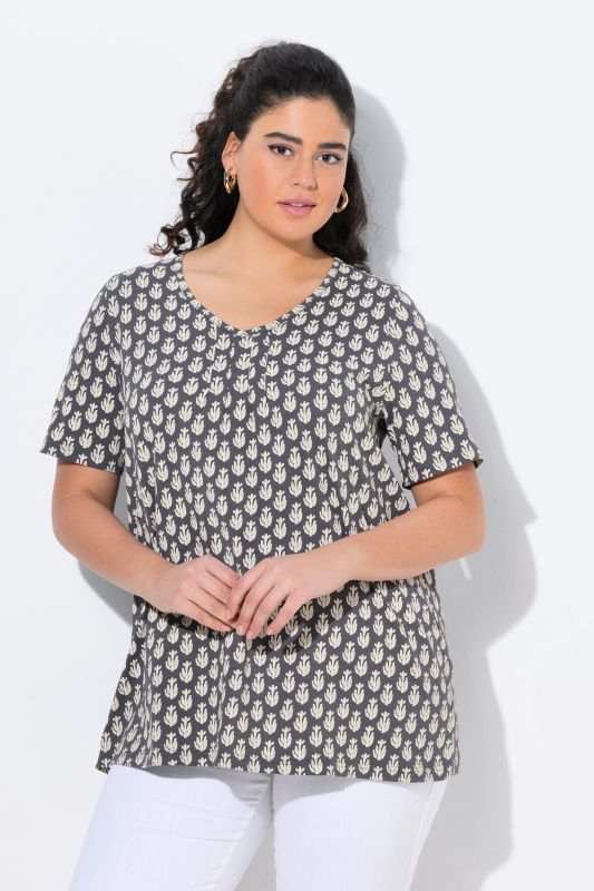 Cactus Print Short Sleeve V-Neck Tee