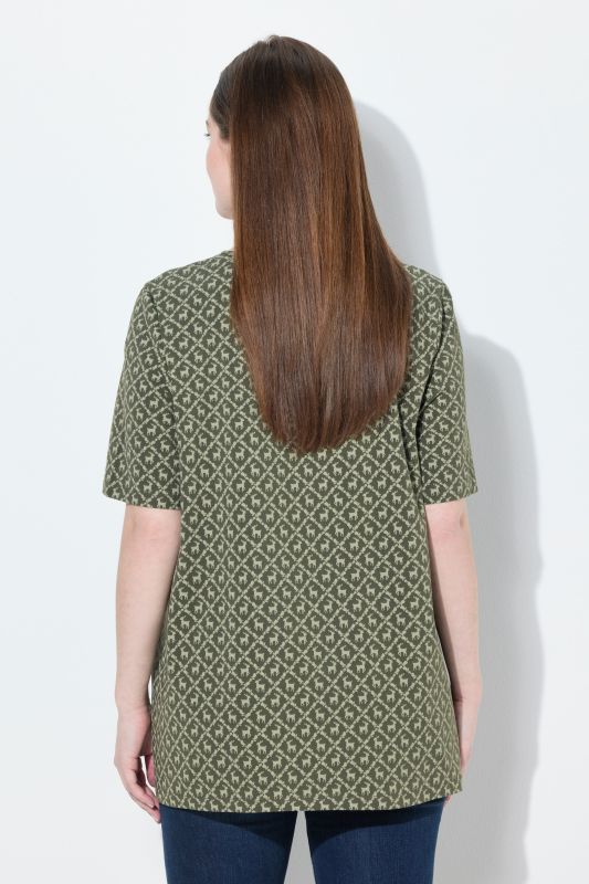 Traditional Print Short Sleeve V-Neck Tee