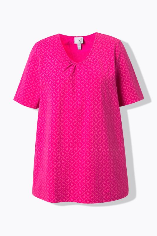 Traditional Print Short Sleeve V-Neck Tee