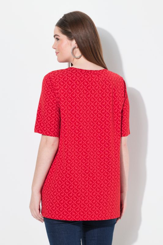 Traditional Print Short Sleeve V-Neck Tee