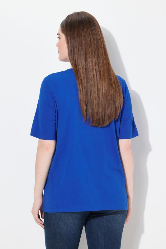 Nature Love Short Sleeve V-Neck Tee