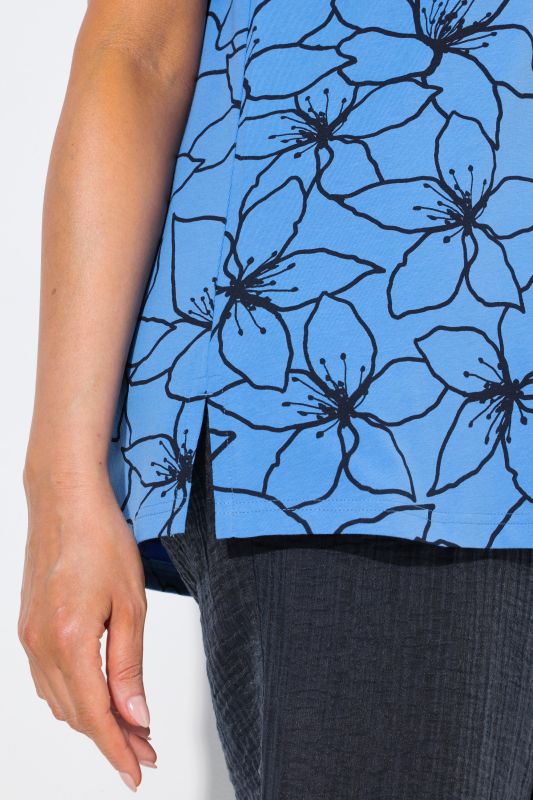 Flower Print Short Sleeve Split Neck Tee