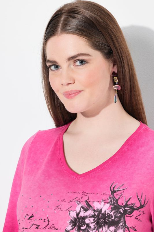 Traditional Heart Short Sleeve Graphic Tee