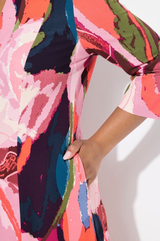 Abstract Print 3/4 Sleeve Goblet Collar Dress
