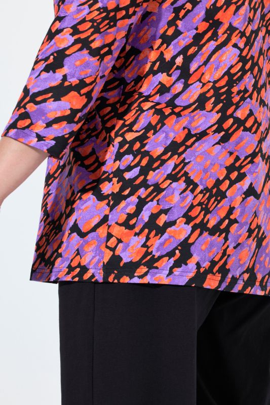 Abstract Print 3/4 Sleeve Tee