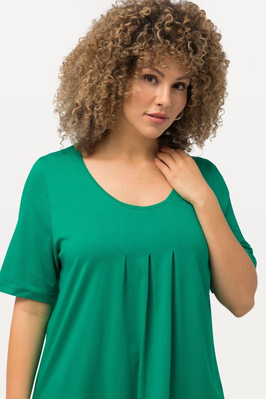 Essential Front Pleat Tee