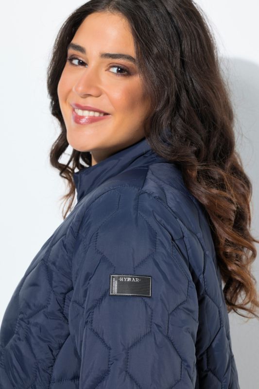 HYPRAR Lightweight Quilted Water-Repellent Jacket