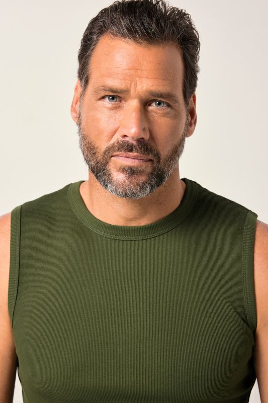 Undershirt
