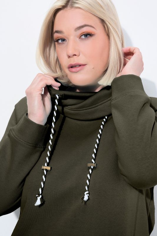 Drawstring Collar Sweatshirt