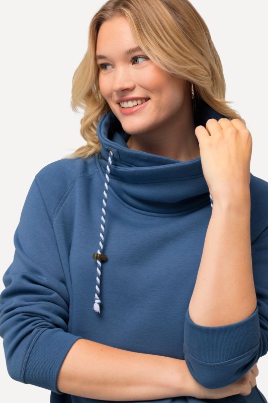 Drawstring Collar Sweatshirt