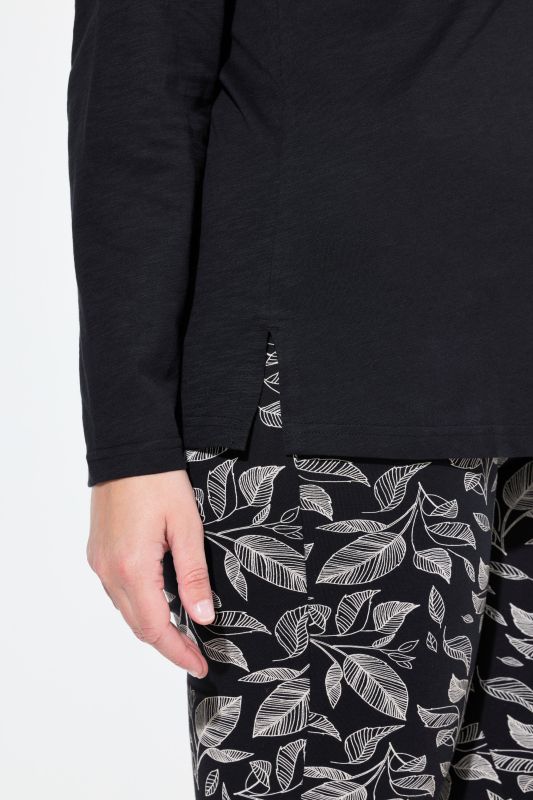 Cotton Knit Slim Fit Turtleneck