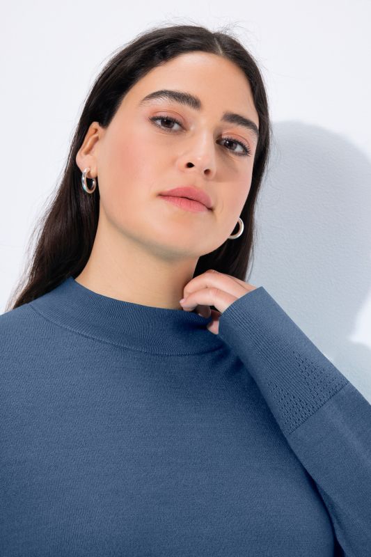 Long Sleeves Mock Turtleneck Sweater