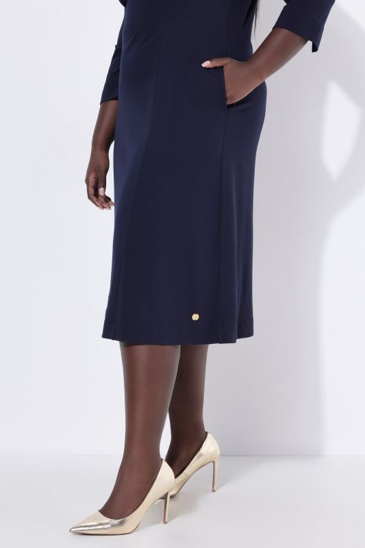 Goblet Collar 3/4 Sleeve Dress