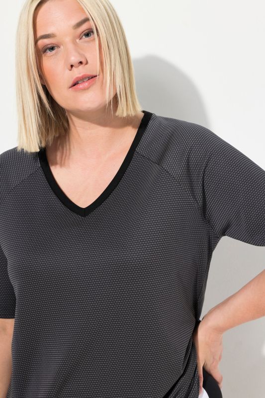 Quick Drying Short Sleeve V-Neck Tee