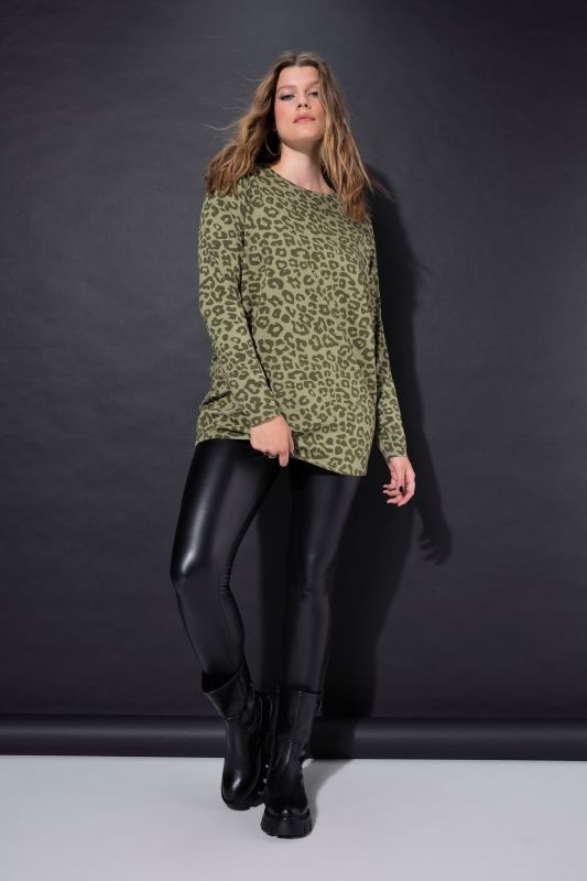 Long-sleeved shirts