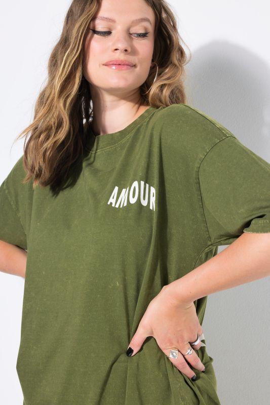 oversized shirt, acid washed, AMOUR back print