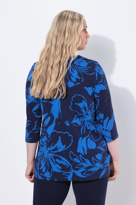 Posterized Floral 3/4 Sleeve Tee