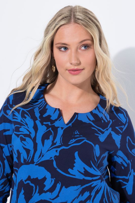 Posterized Floral 3/4 Sleeve Tee