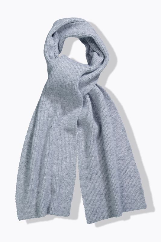 Ribbed Knit Scarf