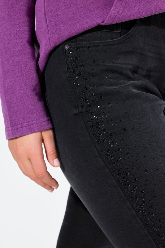 Rhinestone Detail Stretch Fit Jeans