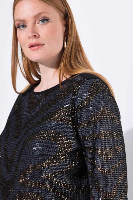 Блуза с мрежа и пайети