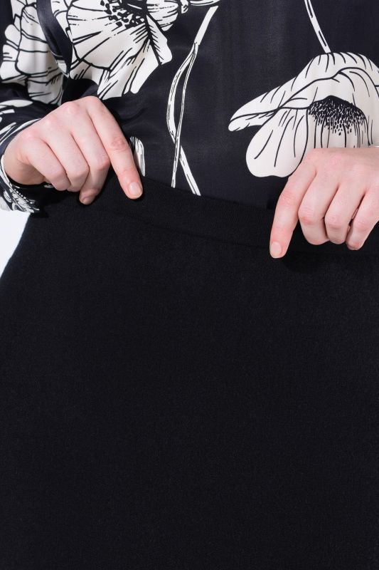 Пола с цветен градиент