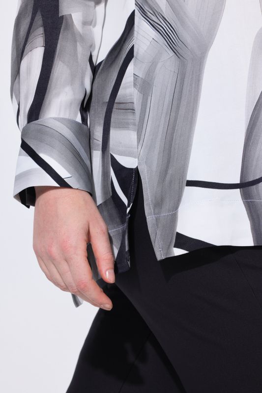 Блуза със завъртян принт