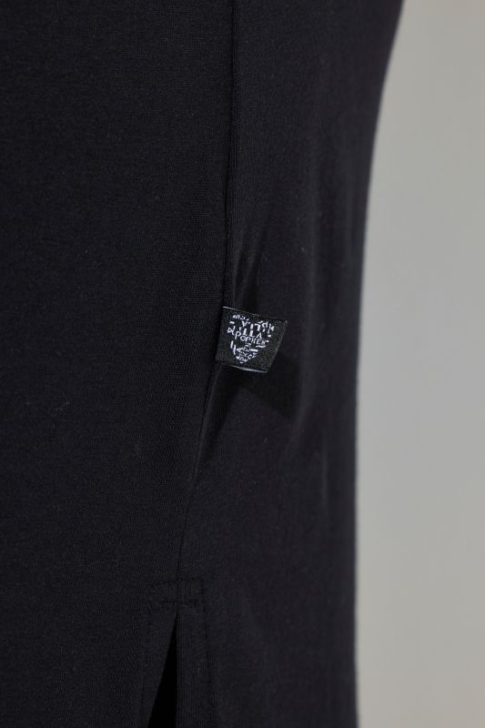 Нощница с дантела