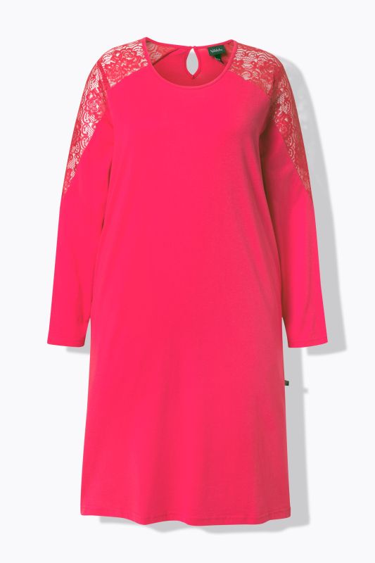 Нощница с дантела