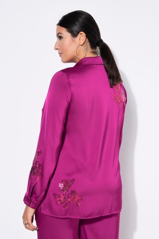 Риза с пайетени акценти