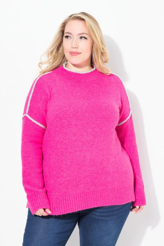 Пуловер с абстрактен шевов акцент