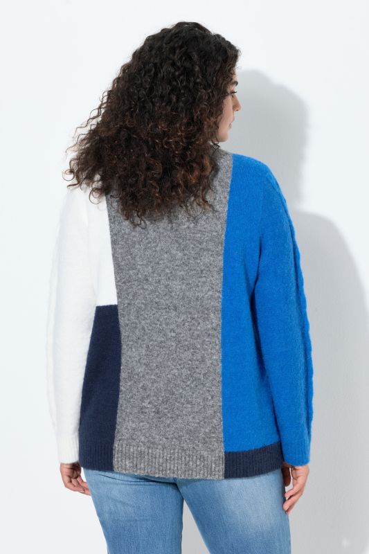 Пуловер с цветни блокове