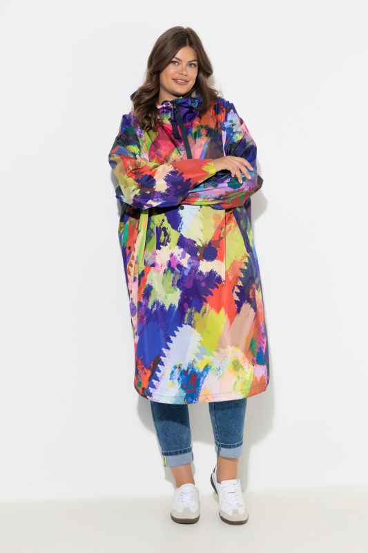 Дъждобран с абстрактен принт