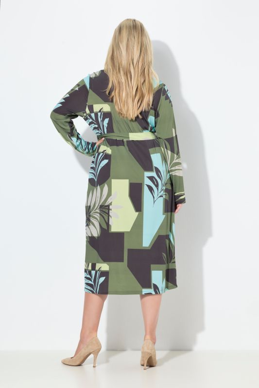 Рокля с геометричен листов принт