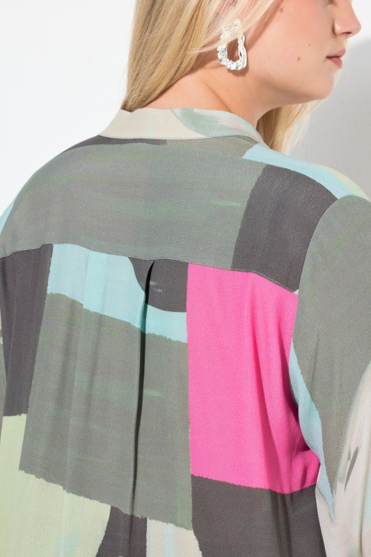 Блуза с геометричен флорален принт