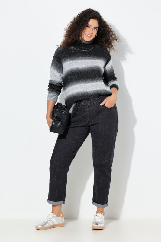 Дънки тип Boyfriend с надписи