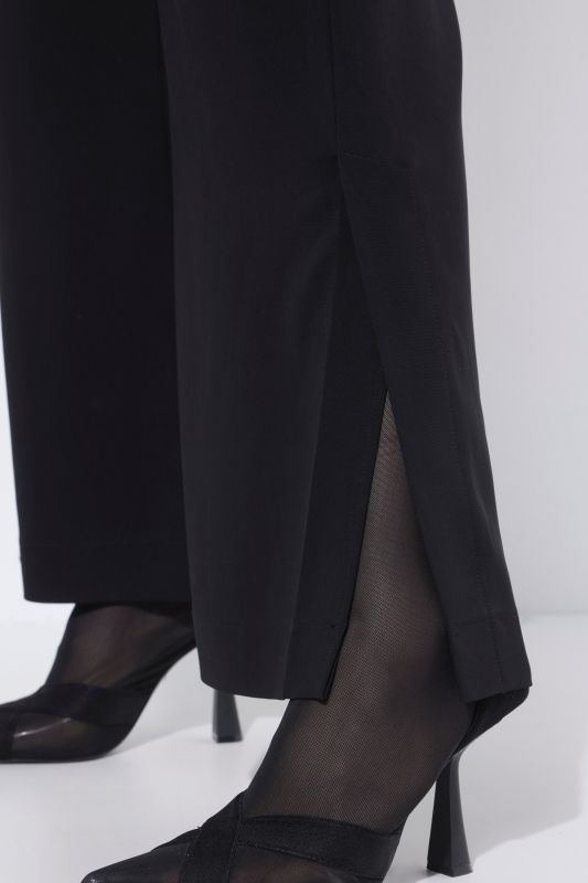 Панталон с широки крачоли и еластична талия