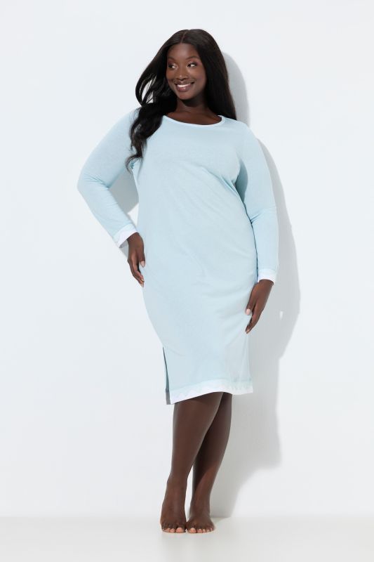 Нощница с дантелен мотив