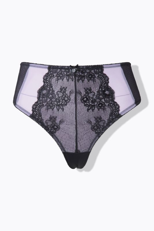 Бикини от микрофибър с дантела