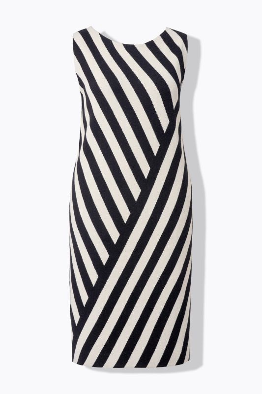 Рокля плетена с райета