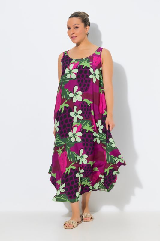 Рокля с принт на горски плодове