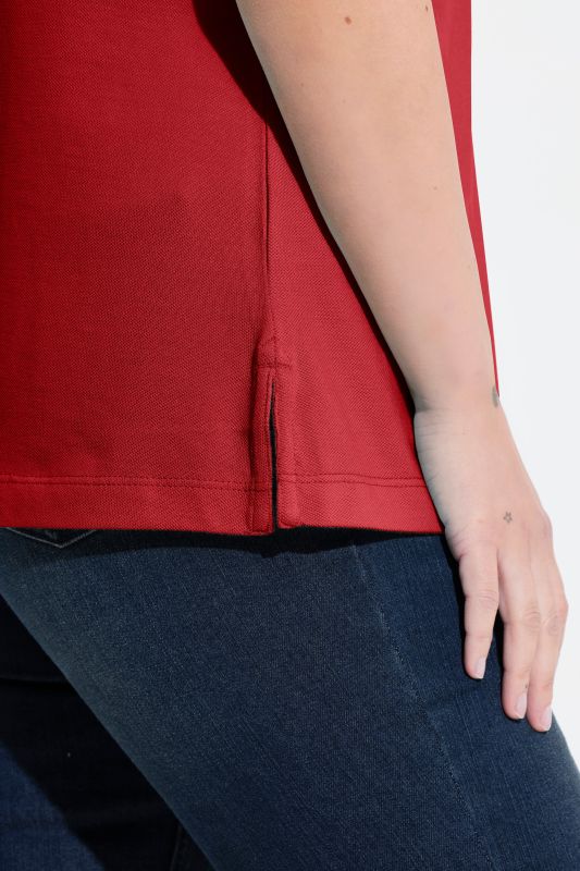 Блуза с яка с копчета