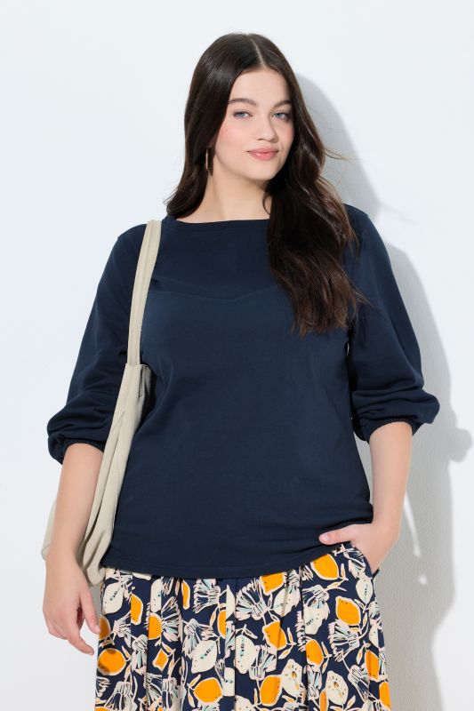 Суитчър с деколте тип лодка