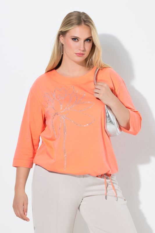 Блуза с цвете от кристали